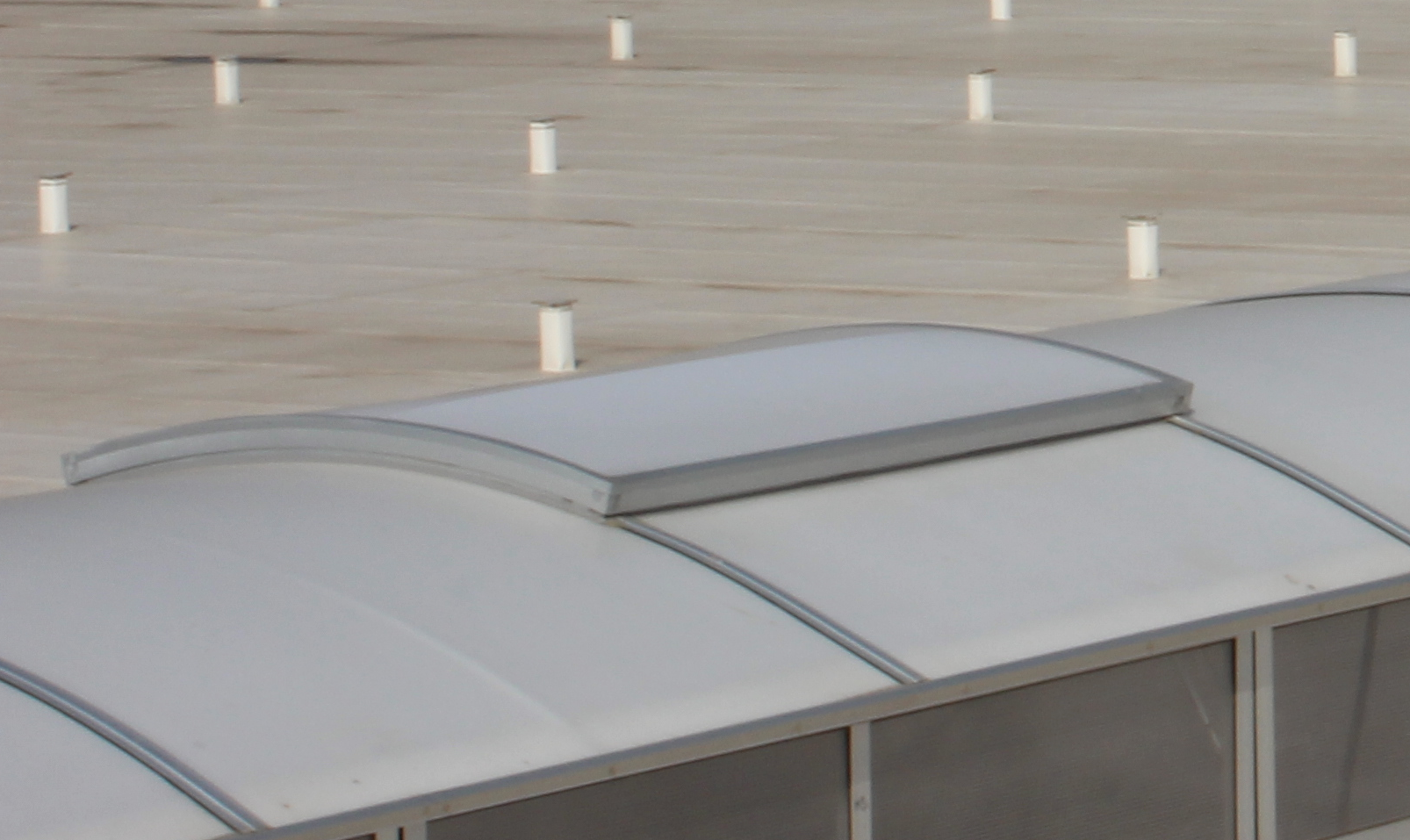 1731728182338598.jpg 一汽丰田圆拱上开采光排烟天窗 (4).jpg